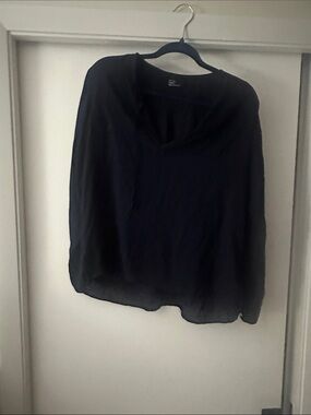 Dark Navy V-Neck Blouse
